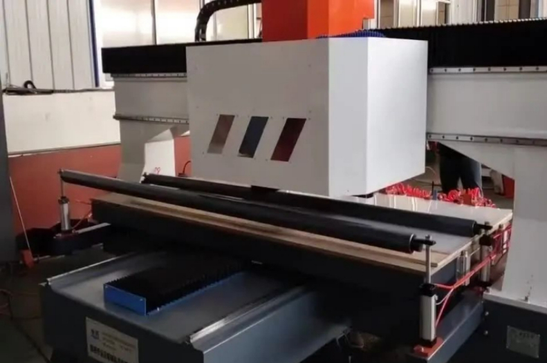 Shanghai Furniture Expo|Precision Advantages of the Fully Automatic CNC Panel Saw